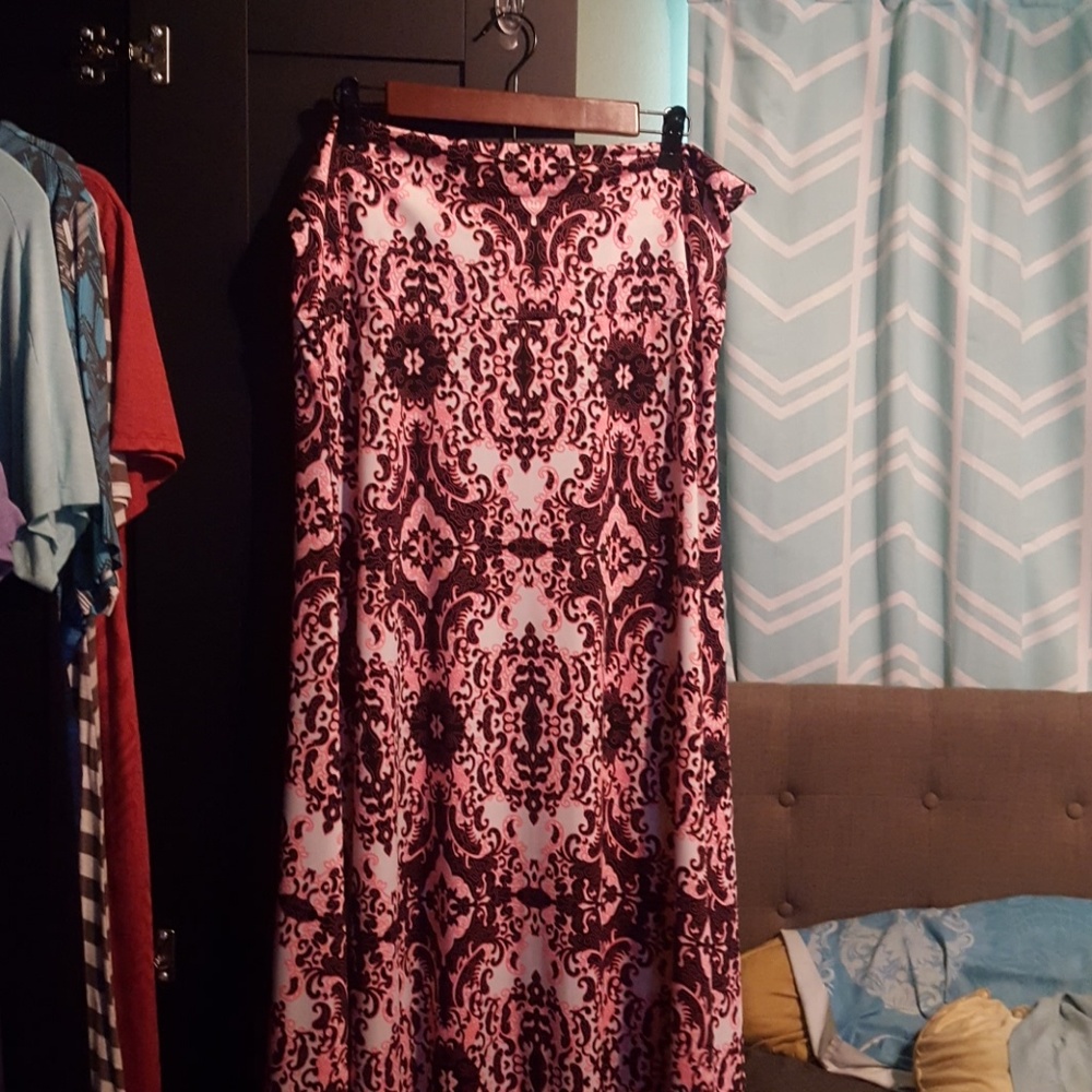 Lularoe 2xl maxi